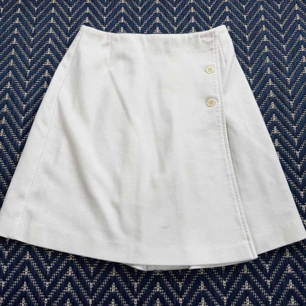 Alfred Dunner Wrap Front Skort Women 10 White Side Button Textured Knit Vintage